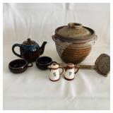 Vtg Laurentian Pottery Soup Tureen w/ Teapot Set