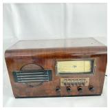 Vtg 1938-39 Philco mo. 39-30 Tube Radio (turns