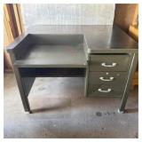 Vtg Metal Army Green Office 3 dr. Desk