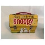Vtg 1968 Snoopy Domed Metal Lunch Box & Thermos.