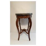 Gorgeous Antique French Proventil Lamp Table/Side