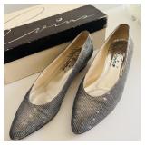 VTG Evins (Italy) Silver Lame Metallic Pumps. sz