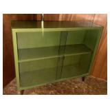 Mid Century Modern Bookcase/Curio Display Cabinet