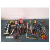 ASSORTED HAND TOOLS