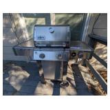 WEBER STAINLESS BBQ GRILL WITH SIDE BURNER