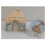 COTTAGE COOKIE JAR AND CHERISHED TEEIES WALL DECOR