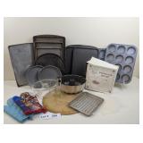 BAKING PANS, CAKE PANS, AND PAMPERED CHEF SPRING F