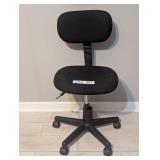 ROLLING OFFICE CHAIR