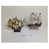 SMALL SANTA MARIA AND PORT ARANSAS SAILING SHIPS