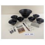 SALAD BOWL SET, VITAGE BAKELITE HANDLED FORKS AND