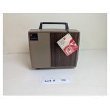 VINTAGE GAF AUTOMATIC THREADING DUAL 8 MOVIE PROJE