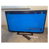 SONY TV WITH REMOTE - MODEL 32R300C