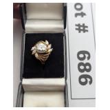 JEWELRY - VINTAGE GOLD AND CLEAR STONE MARQUISE ST