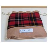 CLASSIC VINTAGE FARIBO WOOL THROW IN LEATHER AND W