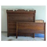 ANTIQU OAK DBL BED FRAME FOOT BOARD RESEMBLES HEAD