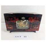 BEAUTIFUL VINTAGE EBONY LAQUERED CARRIAGE JEWELRY