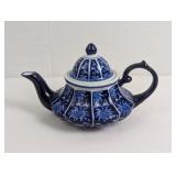 BOMBAY TEA POT