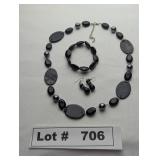 JEWELRY - EBONY BEADED NECKLACE, EARINGS, AND BRAC