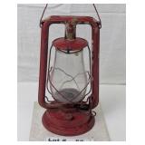 VINTAGE DIETZ KEROSENE LANTERN - RESERVE $75