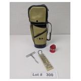 MINI GOLF BAG WINE CARRY CASE WITH CORK SCREW AND