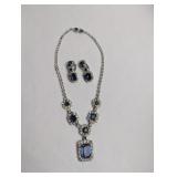 SAPPHIER BLUE CRYSTAL AND RHINESTONE NECKLACE AND