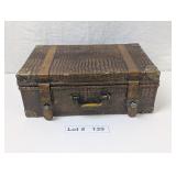 VINTAGE ALIGATOR SKIN SMALL SUIT CASE