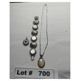 JEWELRY - SILVER AND MOTHER OF PEARL PENDANT NECKL