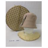 VINTAGE GLENOVER WOOL HAT AND  BAAR & BEARDS BEADE