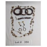 WOODEN BRACELETS AND WOODEN BEADED NECKLACE, EARIG