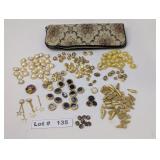 VINTAGE KNITTING AND CROCHETT SET AND BUTTONS