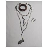LEATHER CULTURED PEARL AND SILVER PENDANT NECKLACE