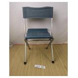 VINTAGE ALUMINUM FRAME FOLDING CAMPING/FISHING CHA