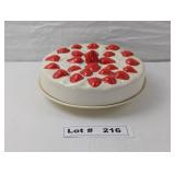 CERAMIC STRAWBERRY PIE HOLDER