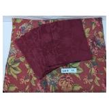 TABLE CLOTH AND PLACE MATS