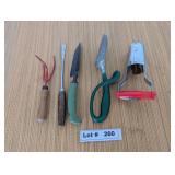 GARDENING HAND TOOLS
