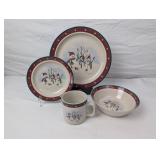 HOLLIDAY STONEWARE PLACE SETTING - DINNER PLATE, B