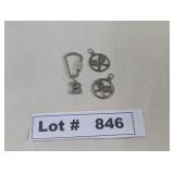 KEY CHAIN WITH THE LETTER 'B' AND TENNIS PENDANT