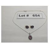 JEWELRY - SILVER AND AMETHYST PENDANT NECKLACE AND