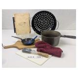 SPECKLED ENAMEL MINI PAN AND SPOON, VEGGIE GRILL P