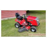 SNAPPER Professional Series Riding Mower