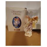 Seraphim Classics Victoria Embrace Life Figure