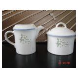 Savoir Vivre Creamer & Sugar Bowl