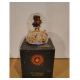 Boyd Bears Music Water Globe
