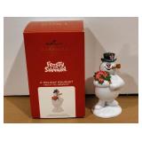 Hallmark Keepsake A Holiday Bouquet Ornament