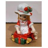 Porcelian Praire Girl/Christmas Girl Figurine