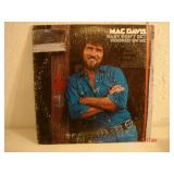 Mac Davis-Baby Don't Get Hooked On Me