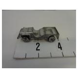 Vintage Tootsietoy Die-Cast Army Jeep
