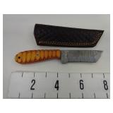 New Hunting Knife w/Leather Sheath