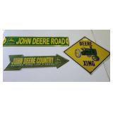 John Deere Signs Lot