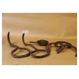 Iron Horse Shoes Mini Skillet Iron Ice Hooks